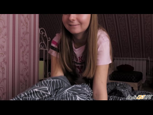 ❤️ Blondie xucla profundament la seva millor amiga i es fa semen a la boca ️❌ Fota a nosaltres ❌